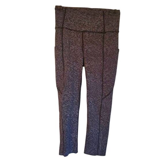 LULULEMON ATHLETICA Fast Free Crop II (Nulux 19') Size 4 - Picture 6 of 7